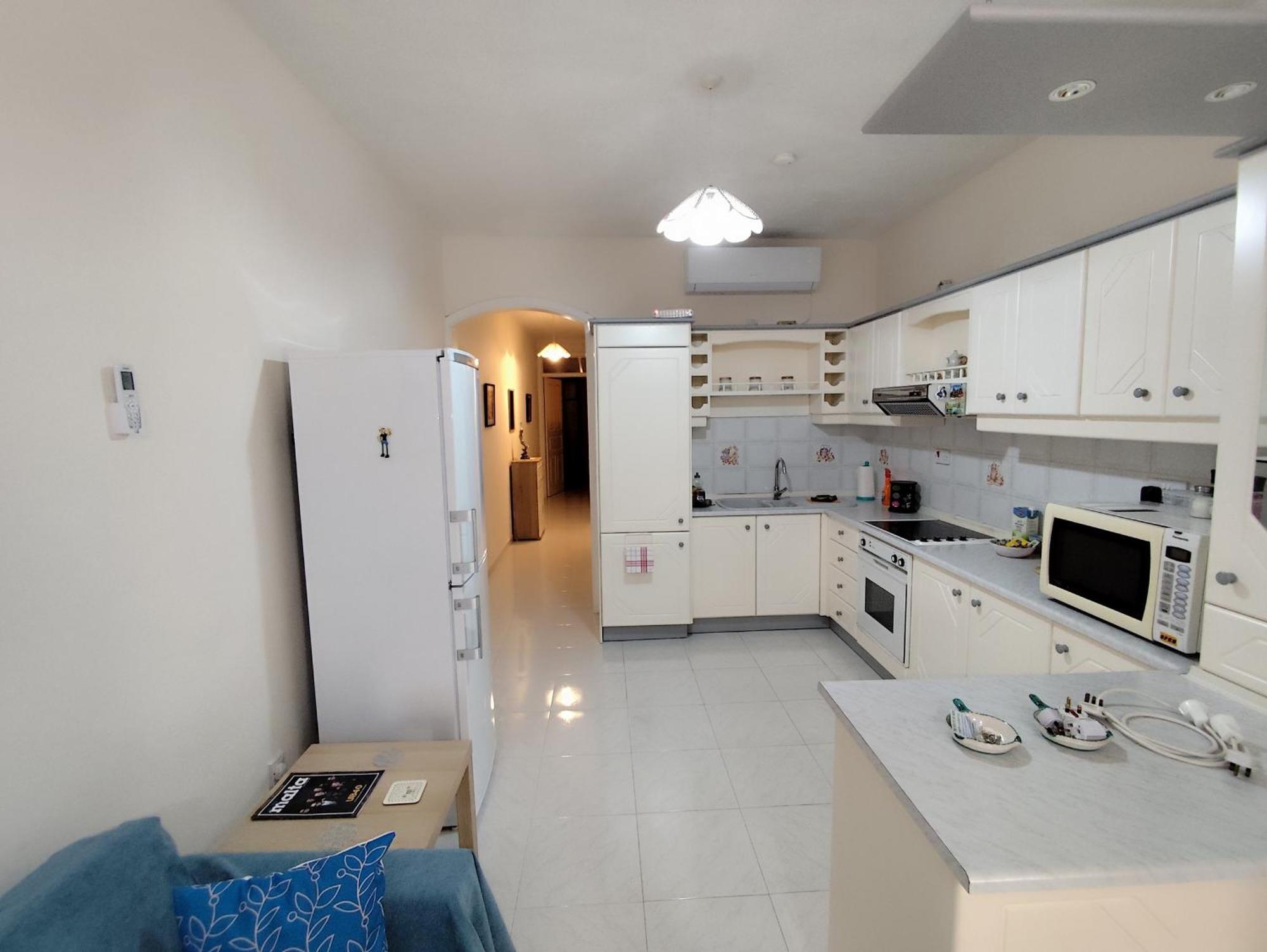 Sea Breeze Bliss - Self Check-In Apartment Сейнт Полс Бей Екстериор снимка